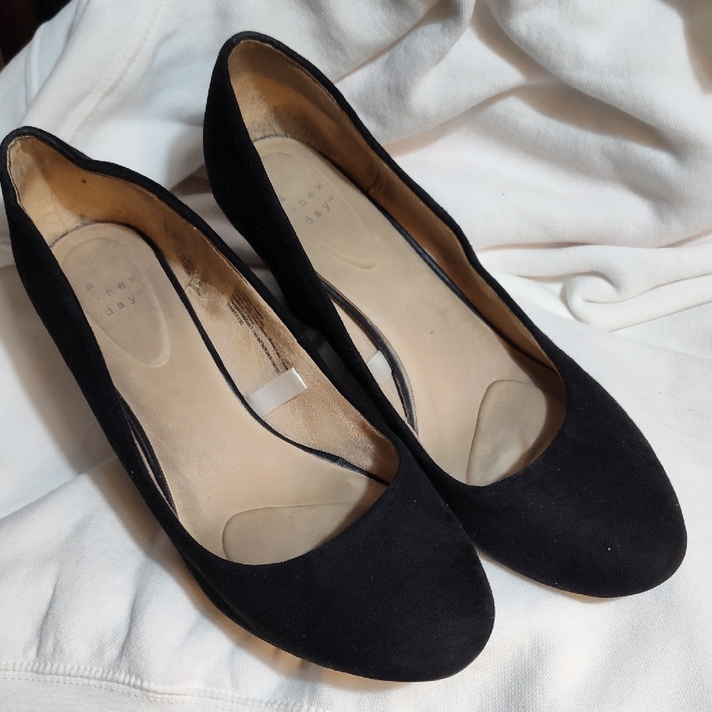 Elegant Black Women's Shoes